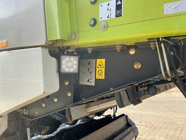 2010 claas cargos 9500 opraapwagen - afbeelding 3 van  7