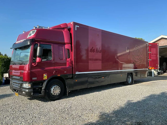 2010 daf cf 75.310 motorsport service-/verblijfswagen – 400 pk – 6 slaapplaatsen – laadklep - afbeelding 12 van  75