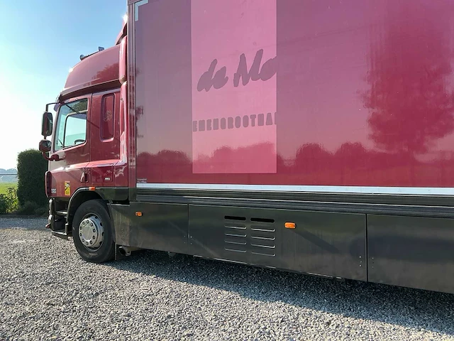 2010 daf cf 75.310 motorsport service-/verblijfswagen – 400 pk – 6 slaapplaatsen – laadklep - afbeelding 19 van  117