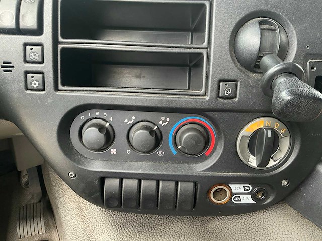 2010 daf ft cf85 opleggertrekker 40km/h - afbeelding 24 van  37