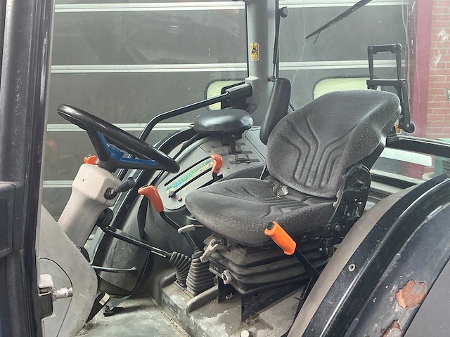 2010 deutz agro plus 320 dt e3 vierwielaangedreven landbouwtractor - afbeelding 19 van  39