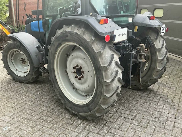 2010 deutz agro plus 320 dt e3 vierwielaangedreven landbouwtractor - afbeelding 12 van  39
