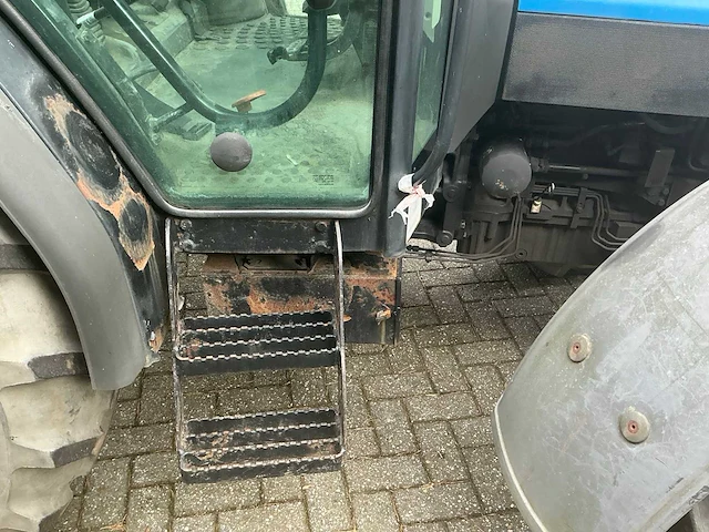 2010 deutz agro plus 320 dt e3 vierwielaangedreven landbouwtractor - afbeelding 23 van  39
