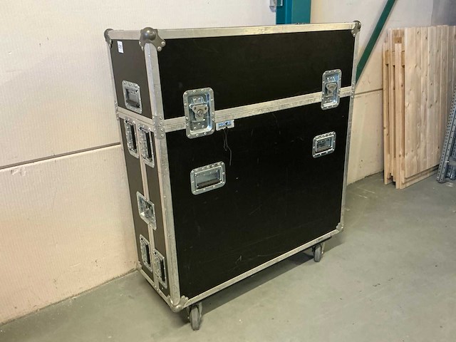 2010 digico sd8-24 digitale mengtafel - afbeelding 6 van  14