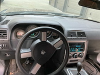 2010 dodge challenger personenauto - afbeelding 18 van  33