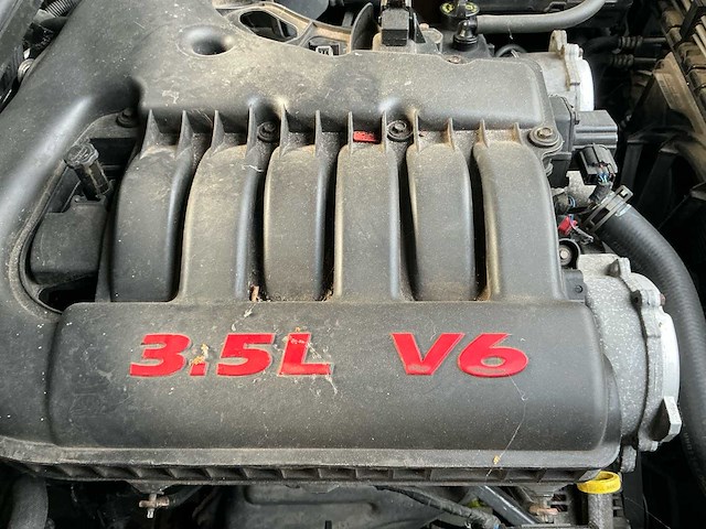 2010 dodge challenger personenauto - afbeelding 25 van  33