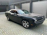 2010 dodge challenger personenauto - afbeelding 32 van  33