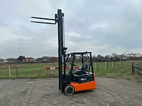2010 doosan b15t-5 vorkheftruck - afbeelding 2 van  17