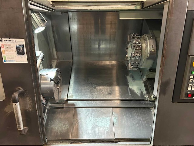 2010 doosan puma 2600 cnc-draaibank - afbeelding 22 van  22