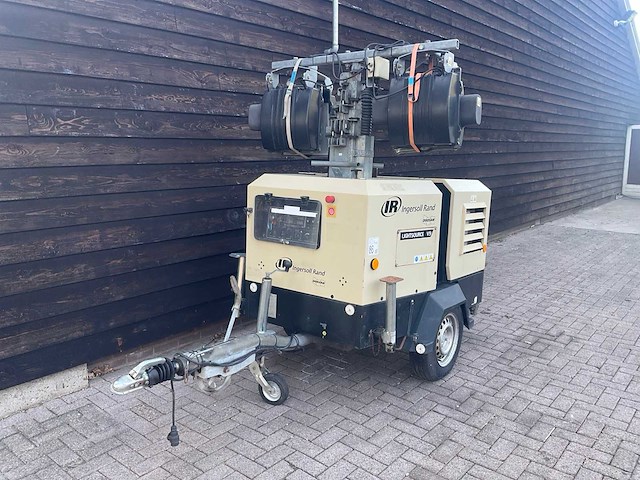 2010 doosan vg stroomgenerator - afbeelding 1 van  11