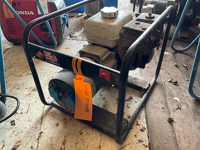 2010 europower ep3300 3 kva stroomaggregaat - afbeelding 3 van  4