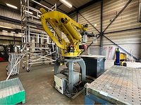 2010 fanuc m-410ib 160 handling robot