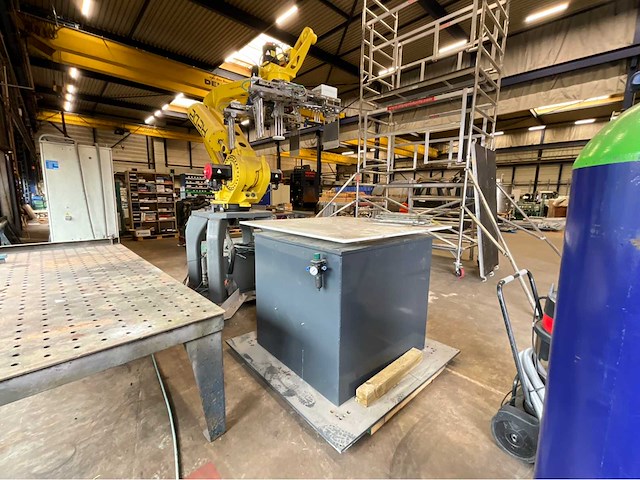 2010 fanuc m-410ib 160 handling robot - afbeelding 15 van  19