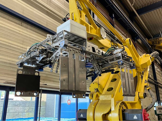 2010 fanuc m-410ib 160 handling robot - afbeelding 18 van  19