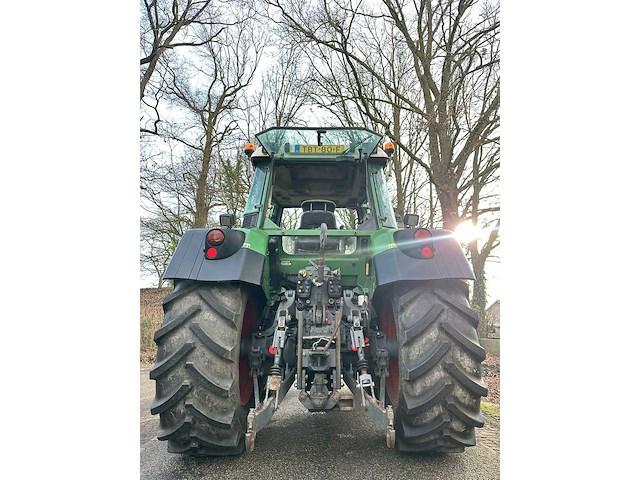 2010 fendt 415 vario tms vierwielaangedreven landbouwtractor - afbeelding 8 van  10