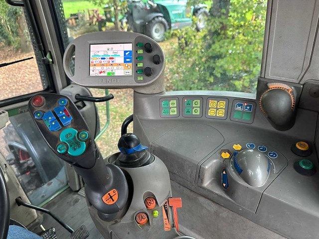 2010 fendt 415 vario tms vierwielaangedreven landbouwtractor - afbeelding 2 van  11