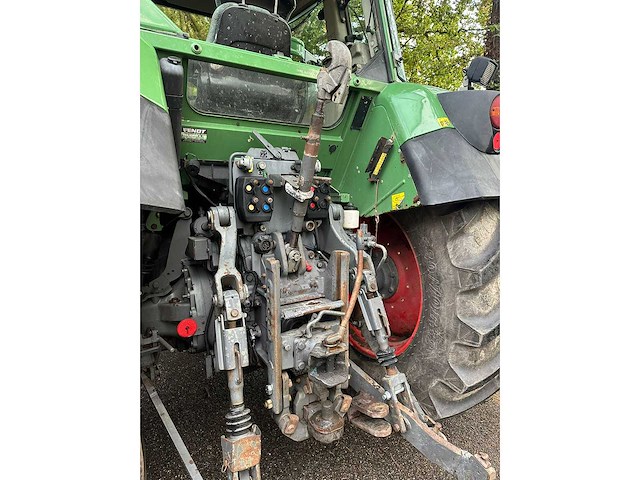 2010 fendt 415 vario tms vierwielaangedreven landbouwtractor - afbeelding 11 van  11