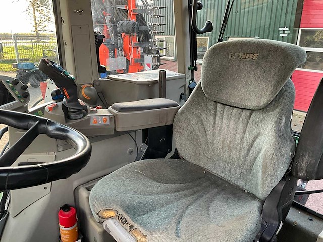 2010 fendt 716 tms vierwielaangedreven landbouwtractor - afbeelding 2 van  31