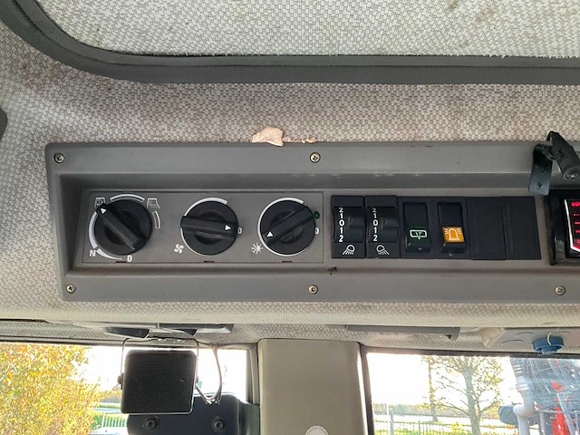 2010 fendt 716 tms vierwielaangedreven landbouwtractor - afbeelding 8 van  31