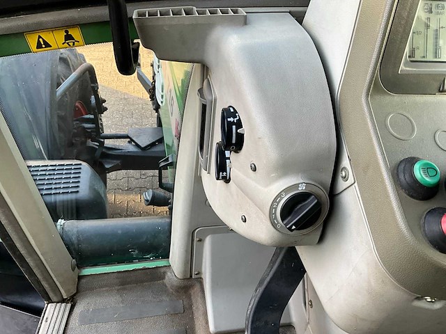 2010 fendt 716 tms vierwielaangedreven landbouwtractor - afbeelding 10 van  31