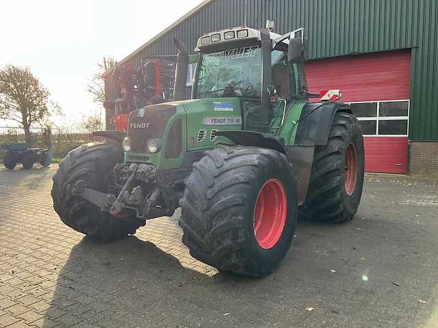 2010 fendt 716 tms vierwielaangedreven landbouwtractor - afbeelding 1 van  31