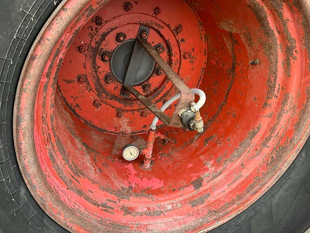 2010 fendt 716 tms vierwielaangedreven landbouwtractor - afbeelding 29 van  31