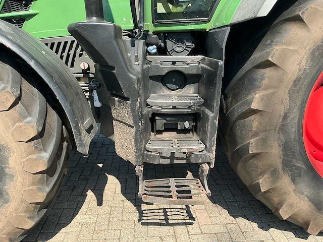 2010 fendt 822 vario vierwielaangedreven landbouwtractor - afbeelding 18 van  40