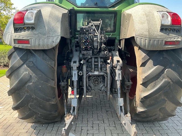 2010 fendt 822 vario vierwielaangedreven landbouwtractor - afbeelding 23 van  40