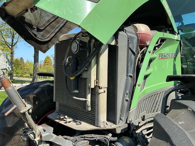 2010 fendt 822 vario vierwielaangedreven landbouwtractor - afbeelding 13 van  40