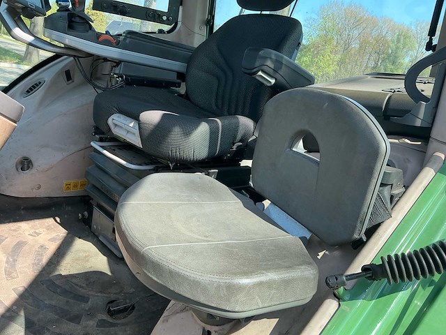 2010 fendt 822 vario vierwielaangedreven landbouwtractor - afbeelding 21 van  40