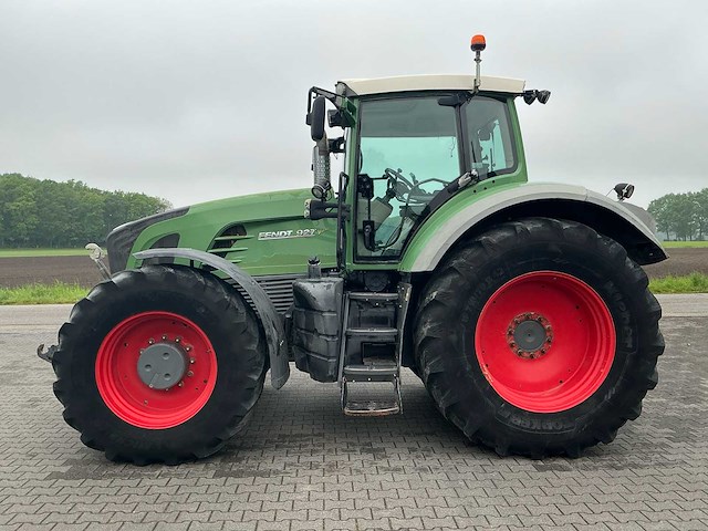 2010 fendt 927 vario vierwielaangedreven landbouwtractor - afbeelding 3 van  43