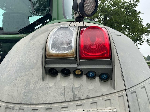 2010 fendt 927 vario vierwielaangedreven landbouwtractor - afbeelding 3 van  42