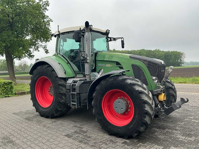 2010 fendt 927 vario vierwielaangedreven landbouwtractor - afbeelding 39 van  42