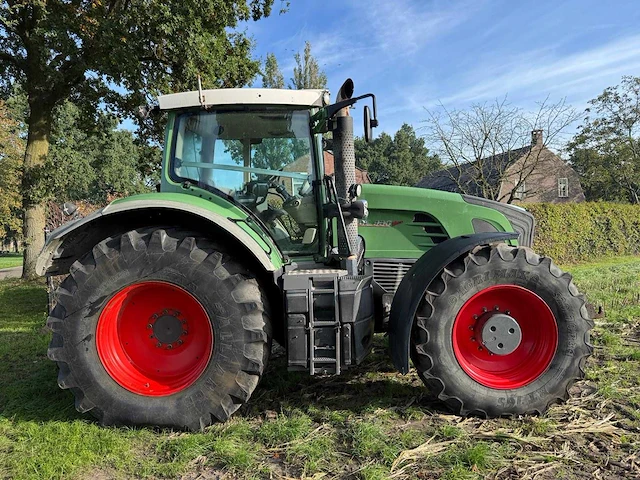 2010 fendt 930 vario 4wd landbouwtractor – 300 pk – fronthef – luchtremmen - afbeelding 12 van  17