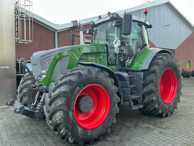 2010 fendt 930 vario vierwielaangedreven landbouwtractor - afbeelding 1 van  65