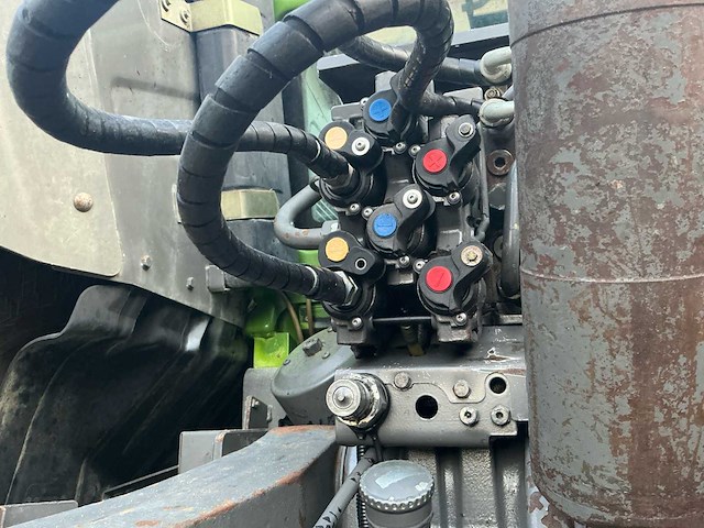 2010 fendt 930 vario vierwielaangedreven landbouwtractor - afbeelding 20 van  65