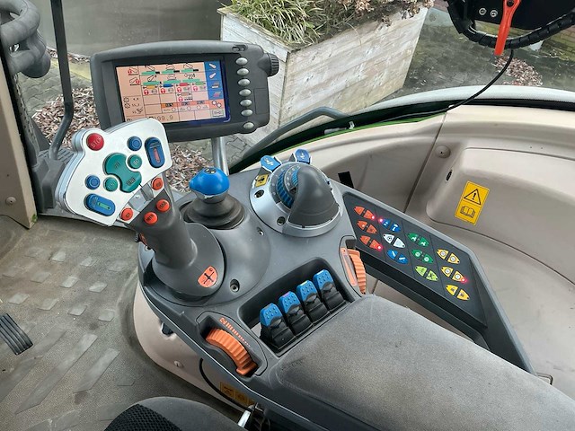 2010 fendt 930 vario vierwielaangedreven landbouwtractor - afbeelding 46 van  65