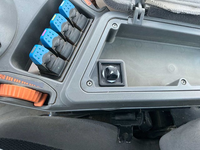 2010 fendt 930 vario vierwielaangedreven landbouwtractor - afbeelding 52 van  68