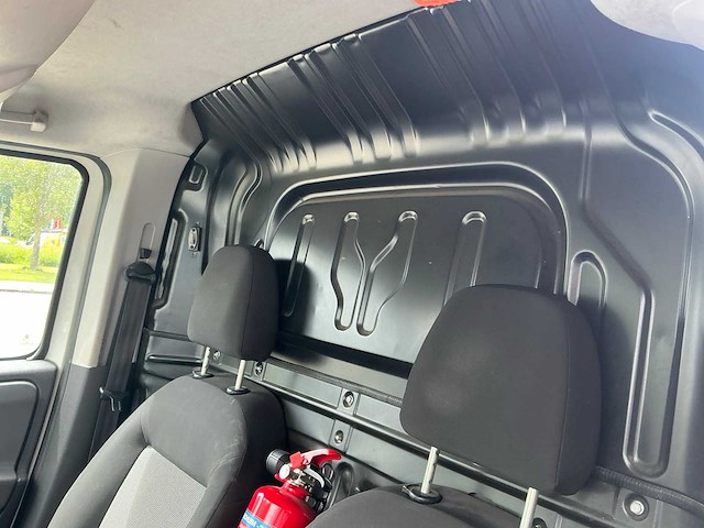 2010 fiat doblò cargo 1.3 m-jet bedrijfswagen l1h1 - afbeelding 11 van  40