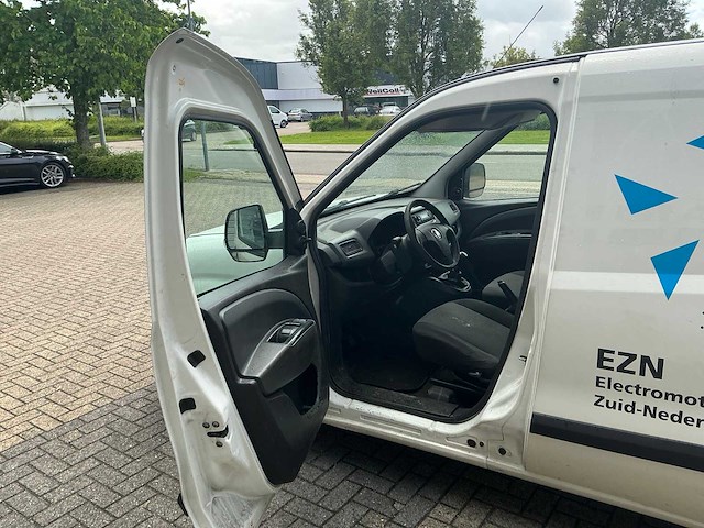 2010 fiat doblò cargo 1.3 m-jet bedrijfswagen l1h1 - afbeelding 37 van  40
