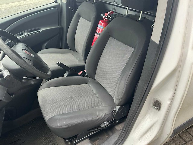 2010 fiat doblò cargo 1.3 m-jet bedrijfswagen l1h1 - afbeelding 39 van  40
