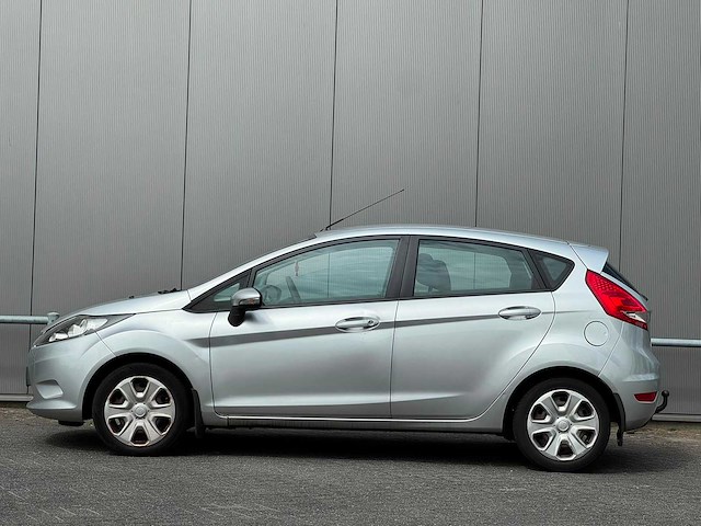 2010 ford fiesta 1.25 limited personenauto - afbeelding 9 van  13
