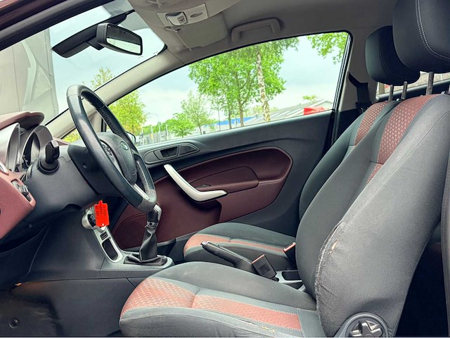 2010 ford fiesta airco 1.4 ghia personenauto - afbeelding 13 van  14