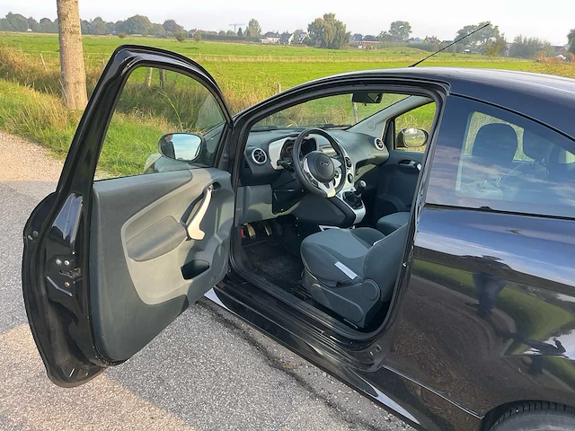 2010 ford ka 1.2 couture first ed personenauto - afbeelding 14 van  32