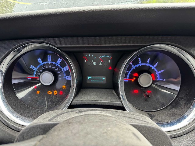 2010 ford mustang 4.0 v6 coupé personenauto - afbeelding 5 van  15