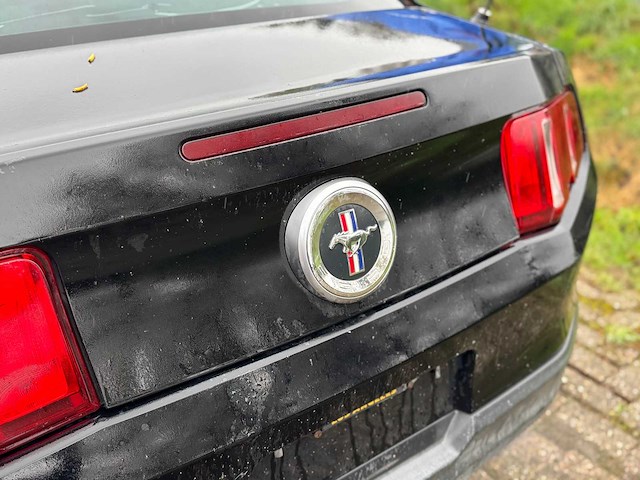 2010 ford mustang 4.0 v6 coupé personenauto - afbeelding 14 van  15