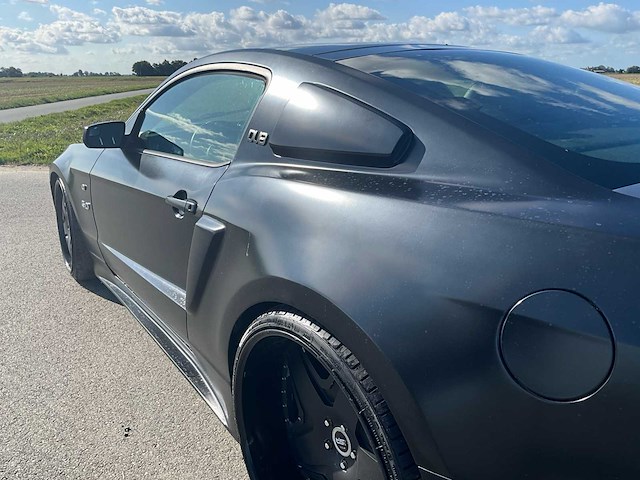 2010 ford mustang dub 5.0 v8 personenauto - afbeelding 8 van  51