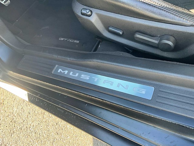 2010 ford mustang dub 5.0 v8 personenauto - afbeelding 19 van  51