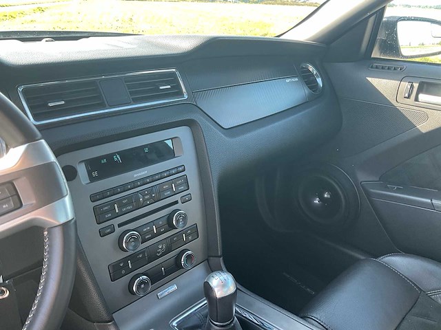 2010 ford mustang dub 5.0 v8 personenauto - afbeelding 25 van  51
