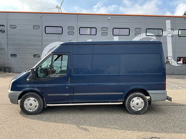 2010 ford transit 350m 2.2 tdci bedrijfswagen 5-vgh-15 - afbeelding 10 van  26